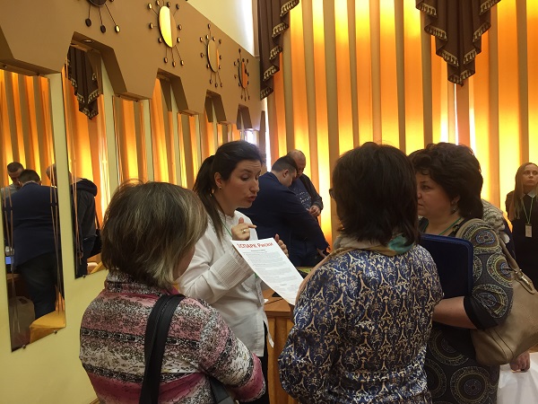 Общение в кулуарах