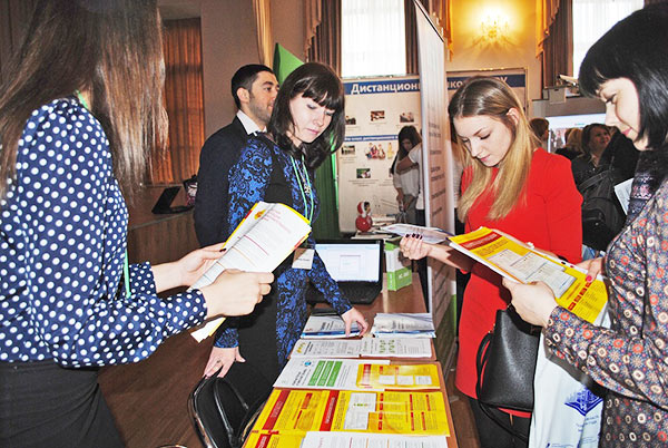 Работа стенда СофтЭксперт